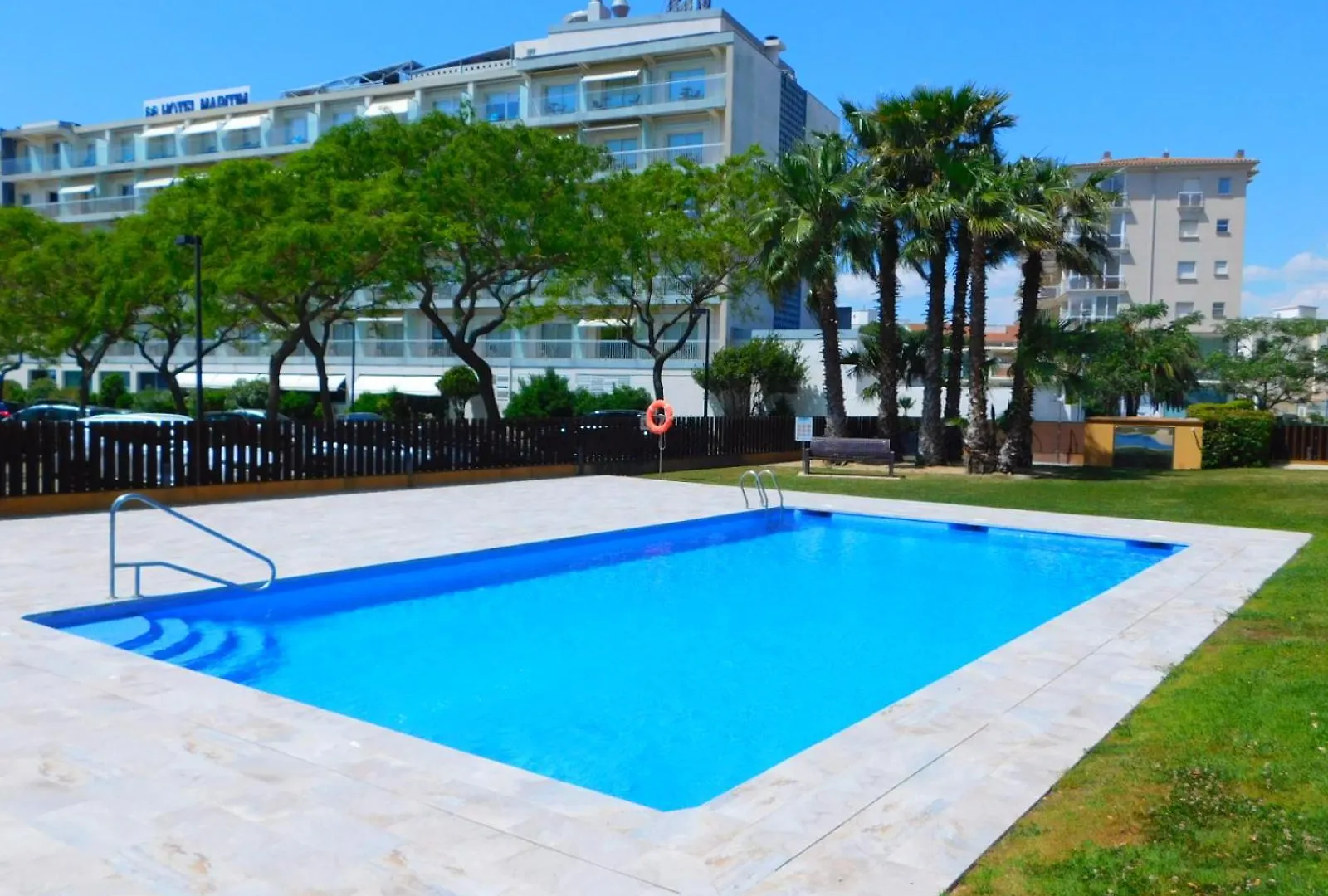 Gmid Immo A221 Atico Duplex Con Piscina, Terraza Y Parking En Primera Linea De Mar Roses Spain