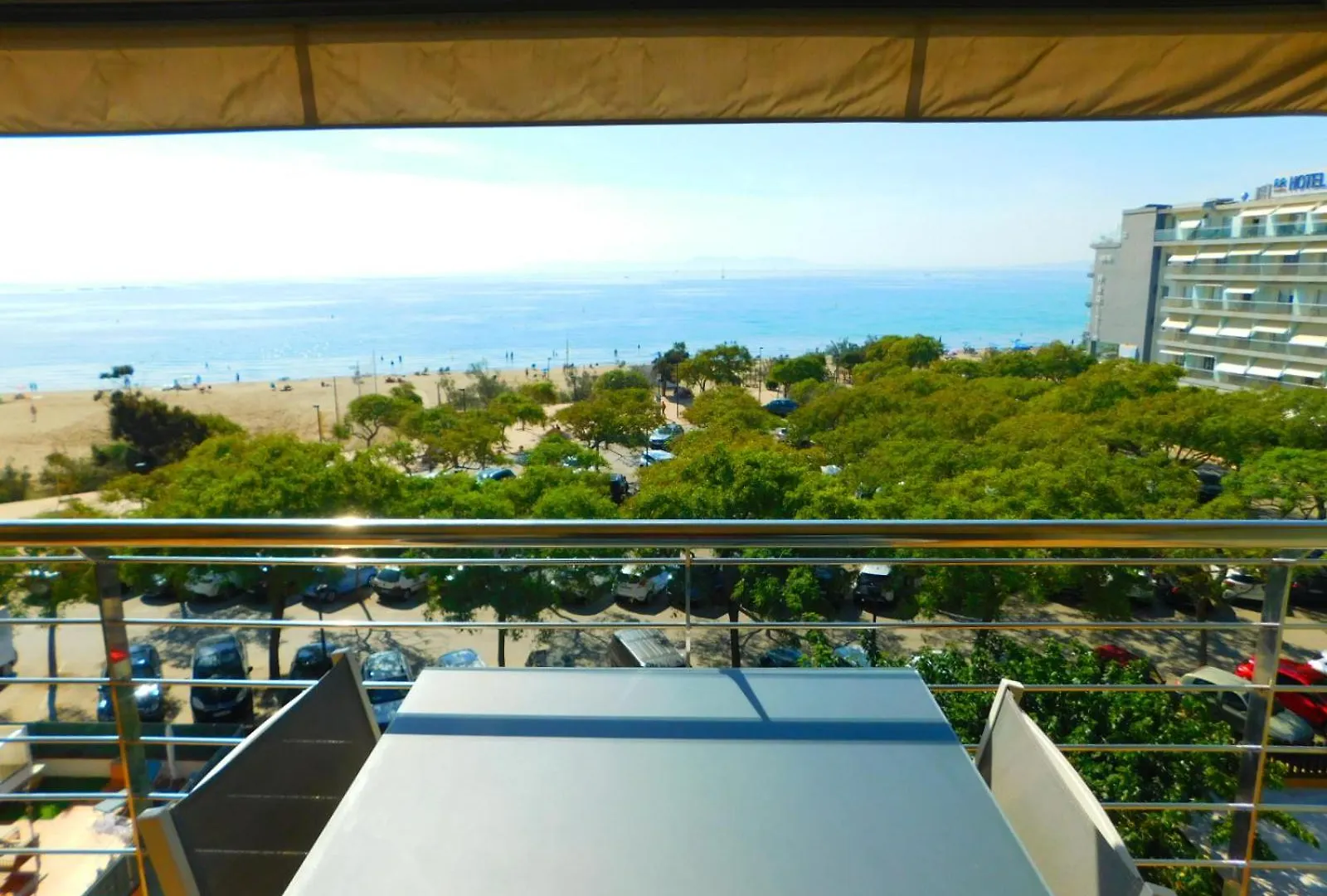 Apartment Gmid Immo A221 Atico Duplex Con Piscina, Terraza Y Parking En Primera Linea De Mar Roses